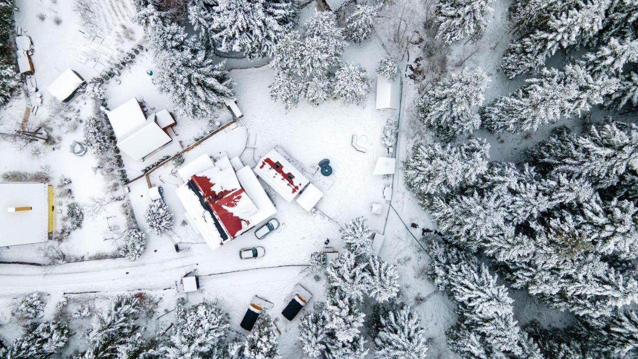 Pod Lasem Farm stay Poreba (Myslenice)
